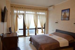 Гостевой дом Клубный дом Одесса Стандартный двухместный номер с 1 кроватью-5