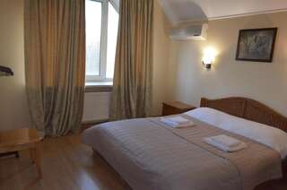 Гостевой дом Клубный дом Одесса Стандартный двухместный номер с 1 кроватью-4